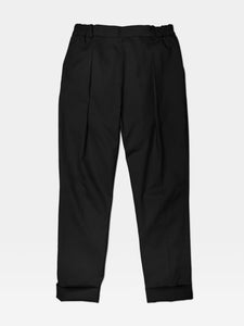 The Martin Elastic-waist Pleated Trouser in Black is a wardrobe staple.